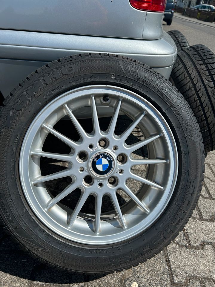 BMW E36 E46 und mehrere Modelle Felgen Styling 32 + Reifen in Flörsheim am Main