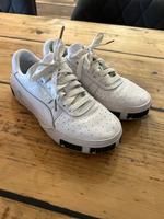 Schöne Sneaker von Puma in Gr. 40 Nordrhein-Westfalen - Elsdorf Vorschau