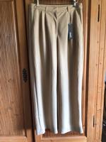 Lässige Stoffhose mit weitem Bein NEU mit Preisschild Bayern - Geroldshausen Vorschau