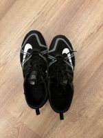 Nike Sportschuhe 38,5 Hessen - Bischofsheim Vorschau