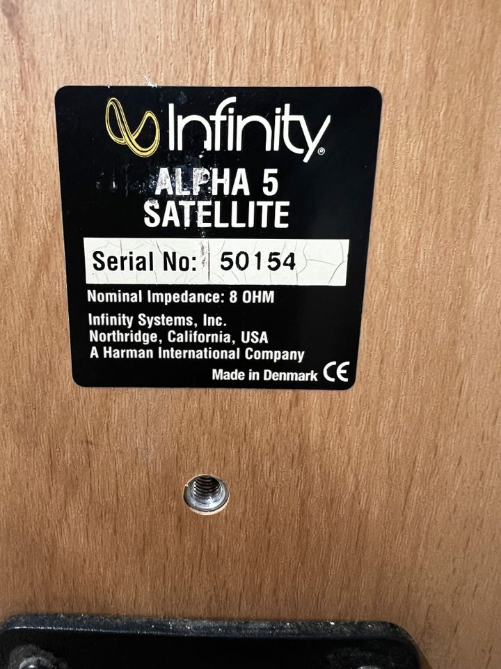 Lautsprecheranlage 5.1 Infinity Alpha 5 Holzgehäuse in Braunschweig