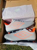 Umbro Fussballschuhe Größe 46 neu mit Etikett Sachsen-Anhalt - Gardelegen   Vorschau
