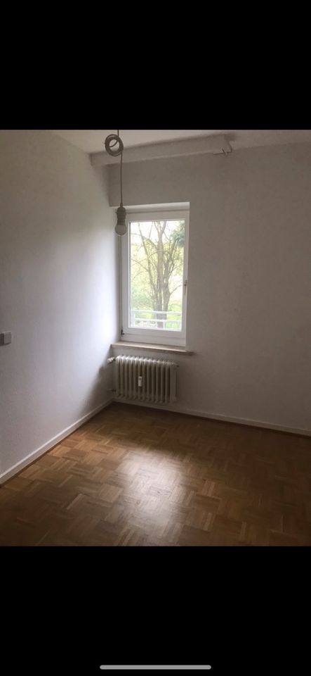 Helle 1,5-Zimmer-Wohnung mit großem Balkon in Ahrensburg