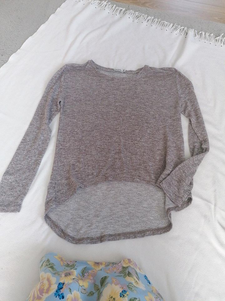 Leichter Damen Pullover Gr. M Sublevel beige in Ehringshausen