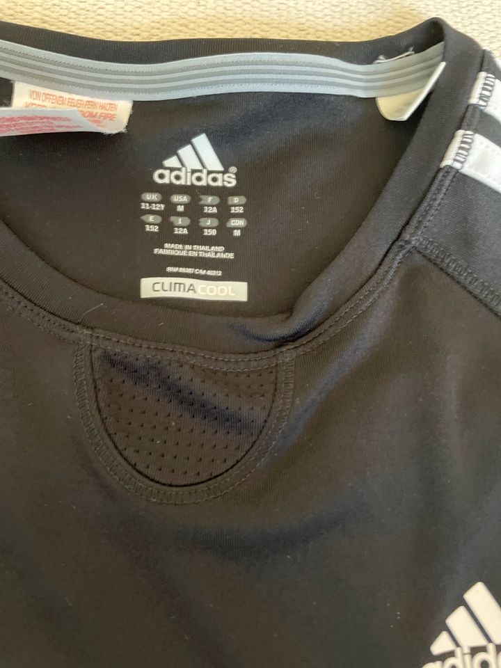 Adidas Sport Shirt in Frankfurt am Main