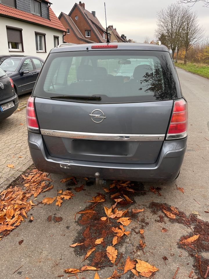 Opel Zafira in Salzgitter