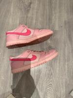Nike Dunks pink/weiß Niedersachsen - Osnabrück Vorschau