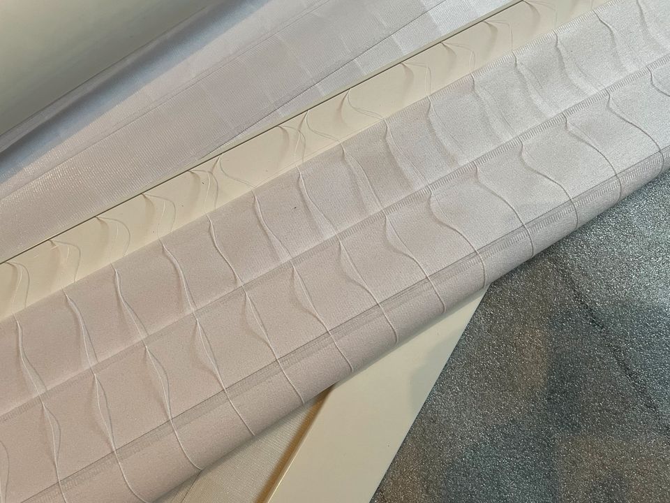 2x sichtschutzrollo lichtdurchlässig weiß 120x180cm in Leipzig