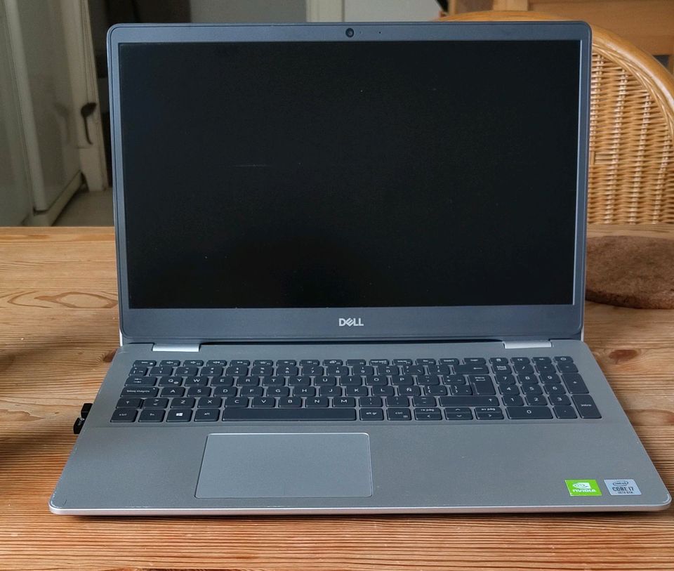 Notebook Dell i7 16gb RAM und 1152gb Festplatte in Hamburg