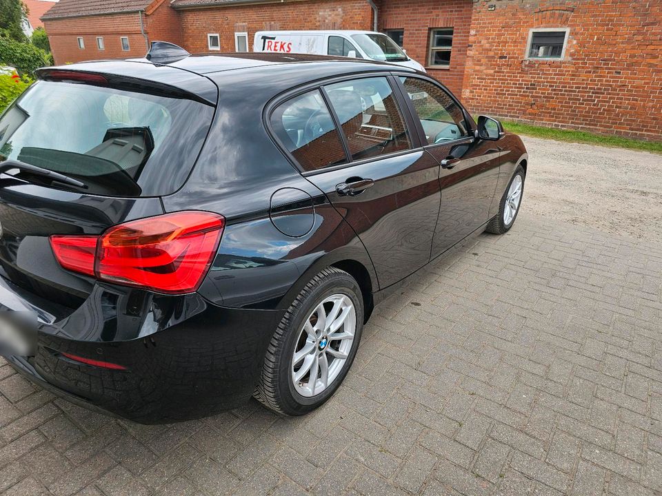 BMW 118I BJ 12/17 in Riede