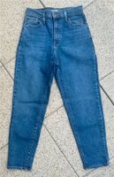 Levi’s High waisted mom Jeans W26 L27 Baden-Württemberg - Esslingen Vorschau