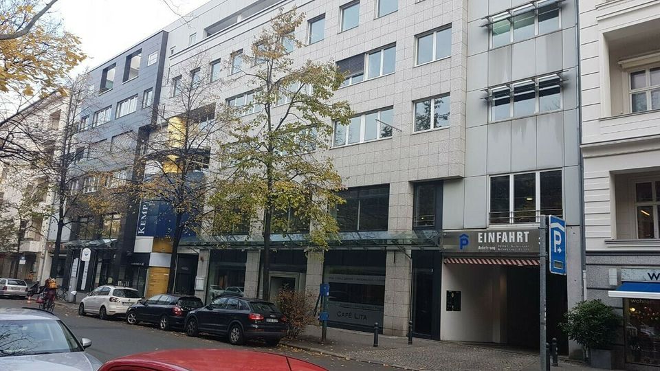 Zentraler Stellplatz im Kempinski Plaza in Berlin