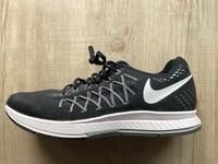Turnschuhe Sneaker Nike Größe 40,5 schwarz Kreis Pinneberg - Elmshorn Vorschau