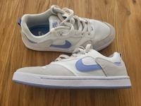 Nike Alleyoop SB - Damen Sneaker - Gr. 38,5 - neuwertig Niedersachsen - Gifhorn Vorschau