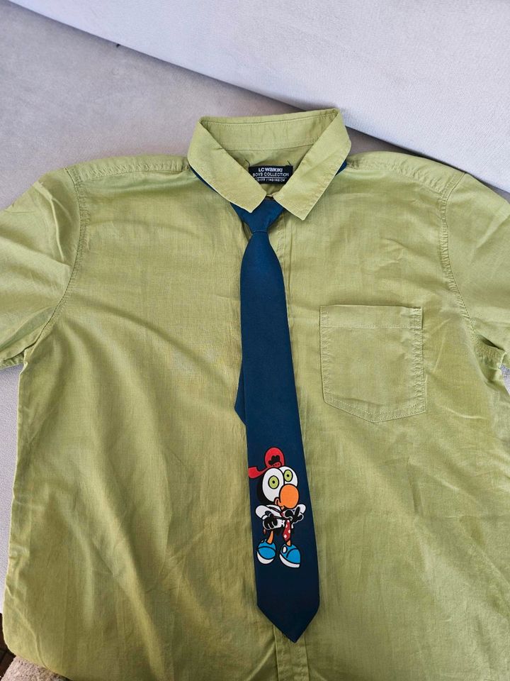 Tiptop! Hemd mit Krawatte für kleine Männer Gr. 134/140 in Berlin