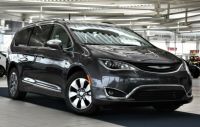 Chrysler Pacifica e-Hybrid 7-Sitzer VAN Bulli zu Vito Van Nordrhein-Westfalen - Bad Berleburg Vorschau