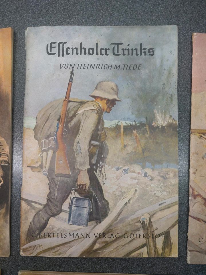 Militaria WW1 & WW2 Deutschland 3. Reich Bücher Dachbodenfund in Quedlinburg