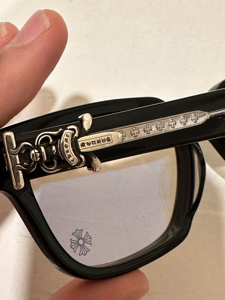 Chrome Hearts Vagillionaire Brille in Stuttgart