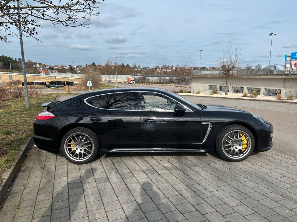 Porsche Panamera Turbo S 4xSitzbelüftung Kerm. Voll Porschgar5/25 in Aalen