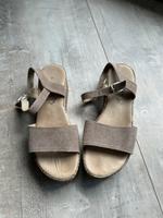 Sandalen beige 37 Damen SOliver S.Oliver Schuhe Hessen - Linsengericht Vorschau