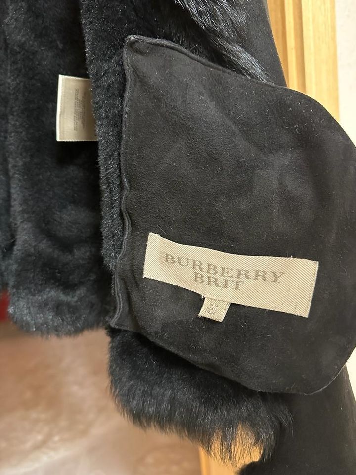 Burberry BRIT Wildlederjacke mit Fell schwarz Gr.42 in Filderstadt