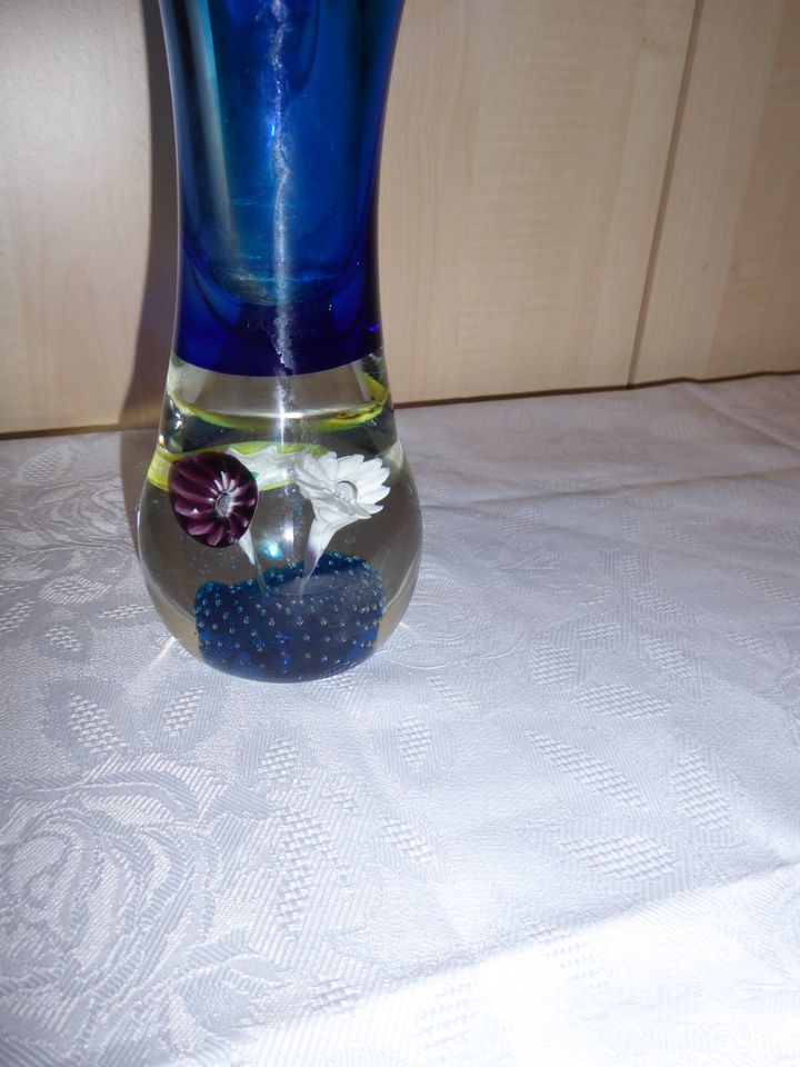 Glasvase,Vase,Blumenvase,blaue Glasvase,Blumen,Perlen,Bohemia? in Haiming