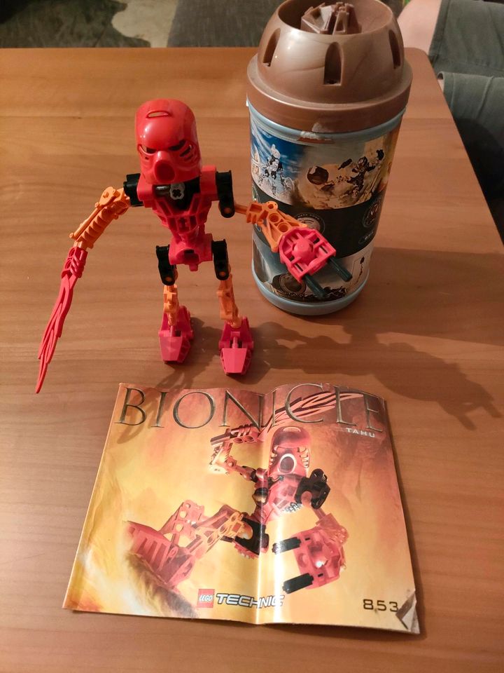 12 LEGO Bionicles in Löhne