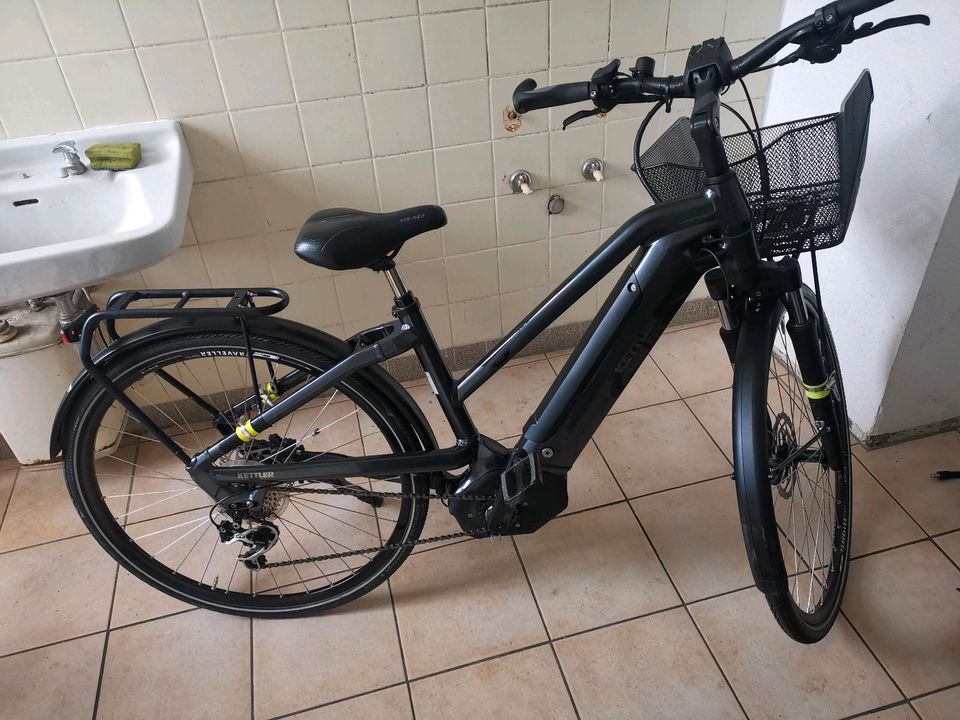 Kettler E-Bike+3-Jahre 1700€ Versicherung+Powunity GPS Tracker in Frankfurt am Main