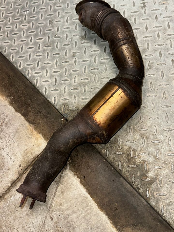 Bmw n54 Downpipe original in Augsburg