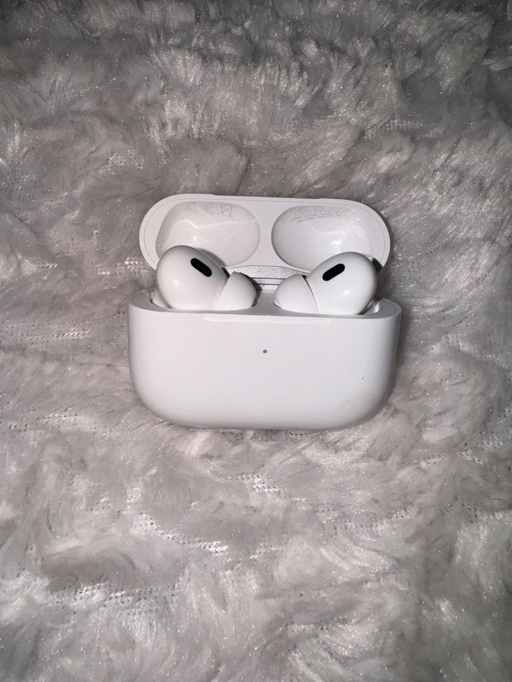 Apple AirPods Pro 2 Gen in Kelheim