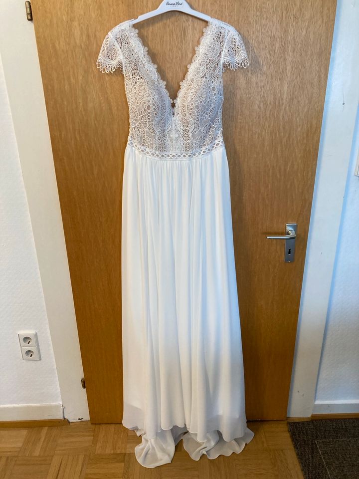 Brautkleid Größe 40 von ARTDESIGN *frisch gereinigt* in Donaueschingen