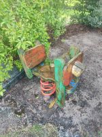 Schaukelpferd mit Betonfundament für den Garten Niedersachsen - Moormerland Vorschau
