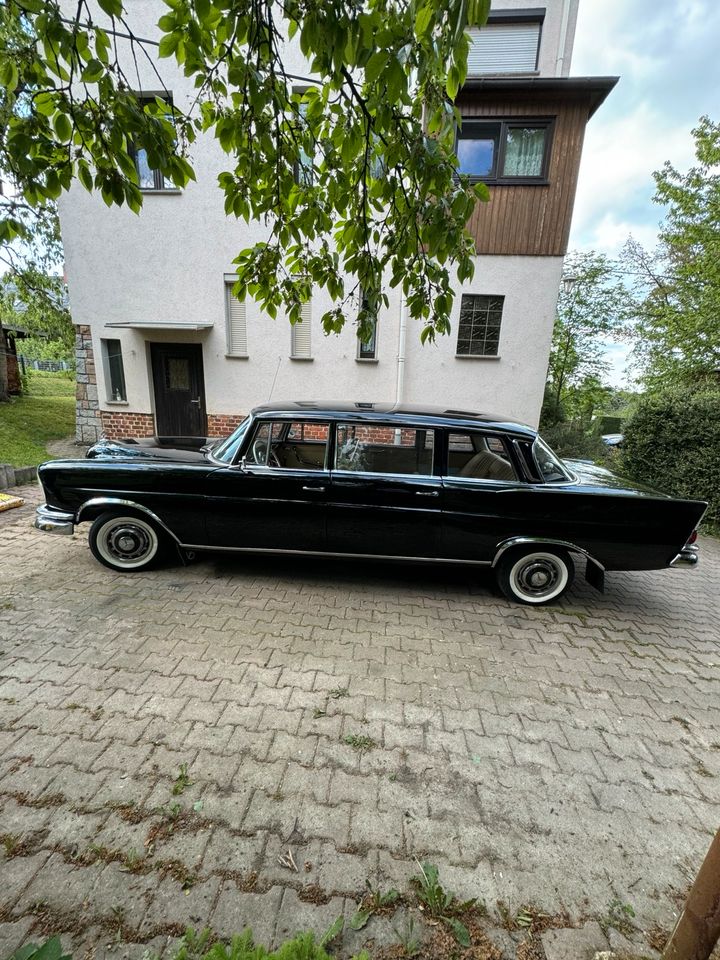 Mercedes w111 Grosse Heckflosse Pullman in Wilkau-Haßlau