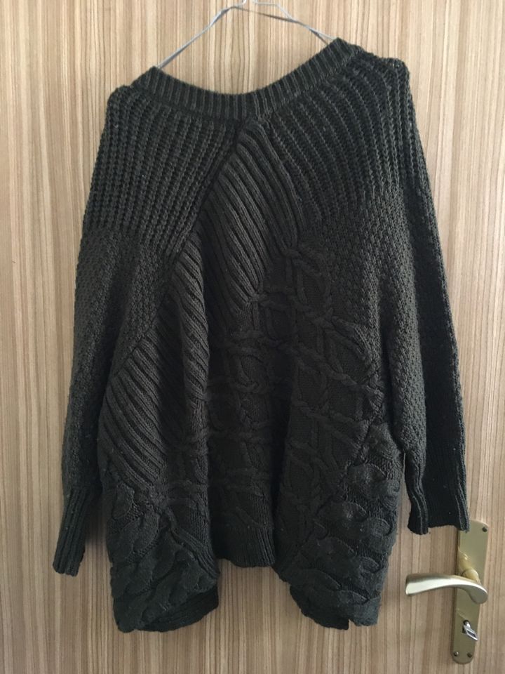 Zara Cardigan asymmetrisch in Mainz