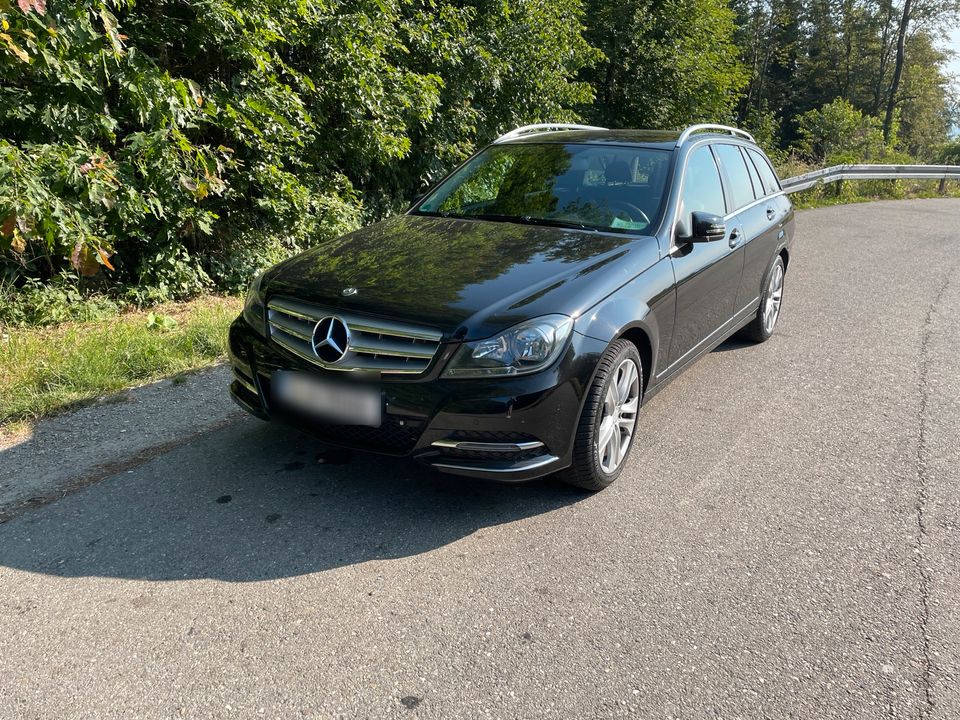 C180 T Avantgarde (Mercedes-Benz) in Stuttgart