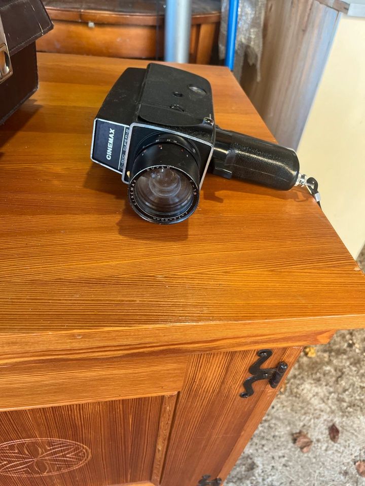 Vintage Kamera Cinemax C800 Super 8 mit Ledertasche in Überlingen