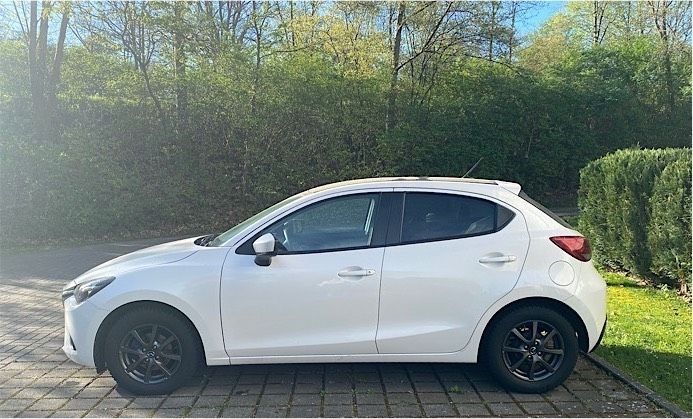 Mazda 2 Signature + in Fulda