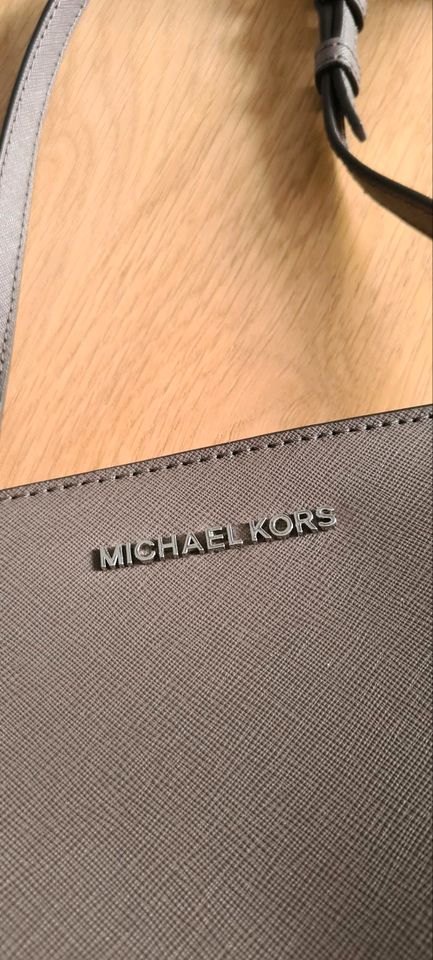 Handtasche Michael Kors in Höxter
