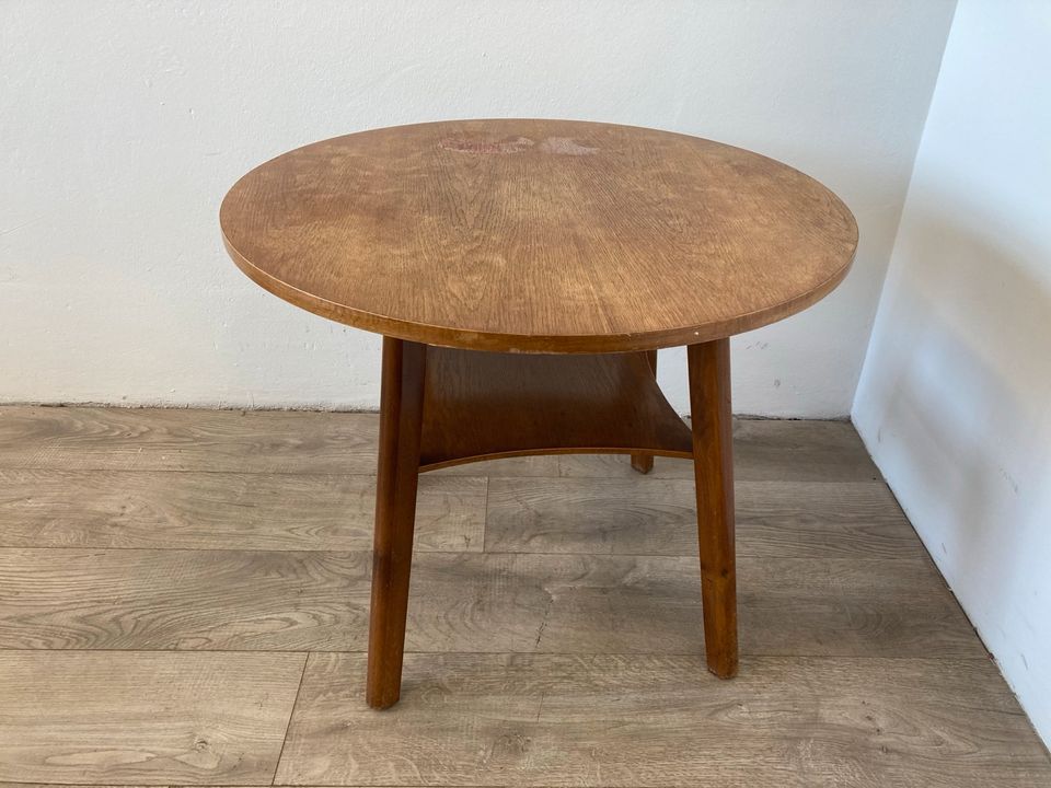 #A DDR Couchtisch Beistelltisch rund Holz Midcentury Ebenen 60er in Burgstädt