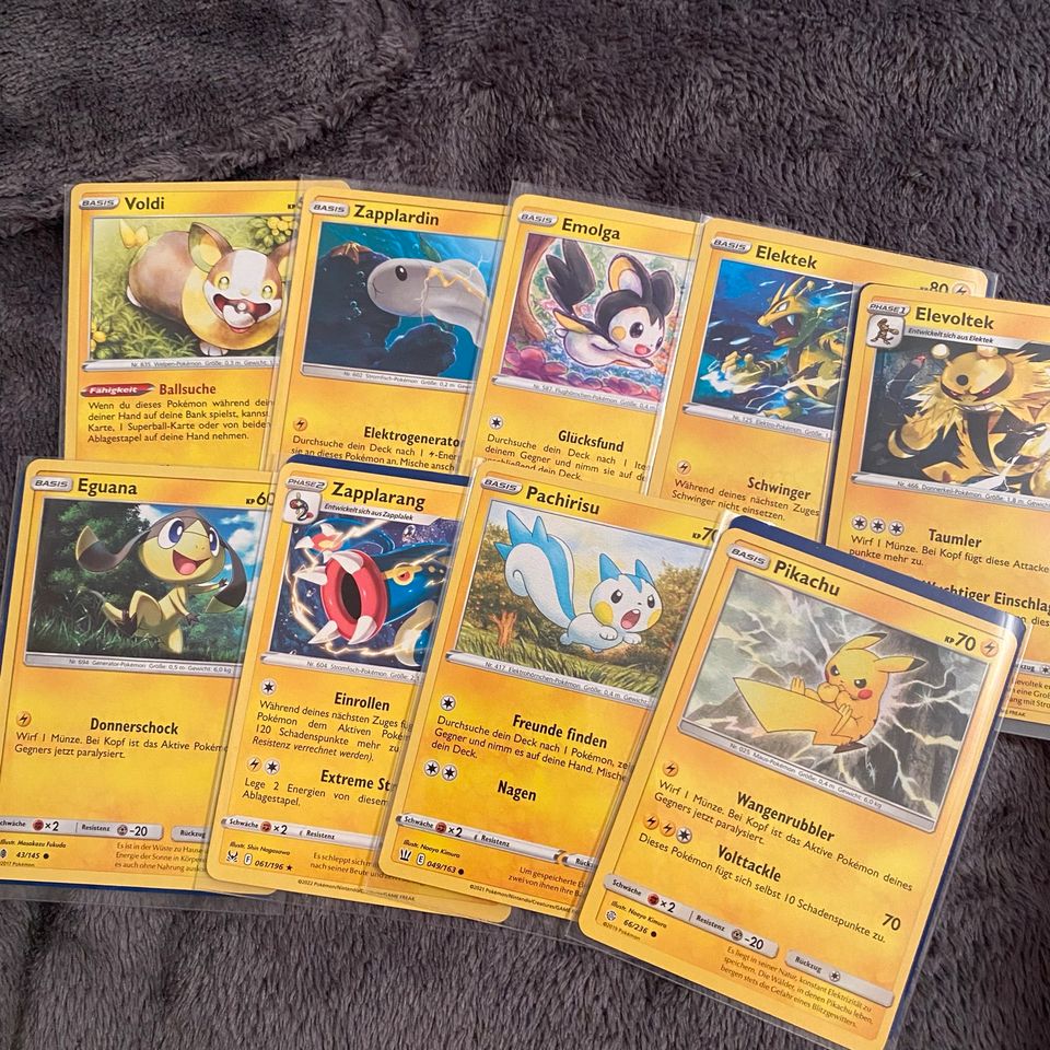 200 Pokémon Karten; Pokemon Kartenspiel Cardgame trading Sammeln in Hamm