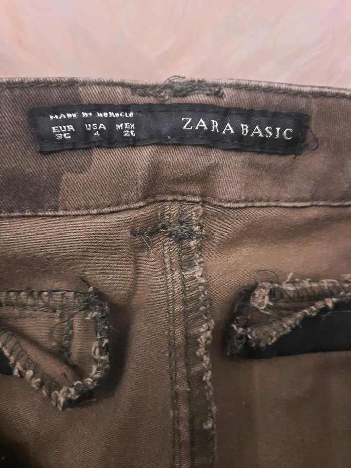 Zara Hose camouflage in Rostock