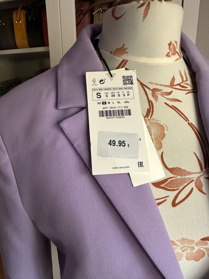 ⭐️ Cropped Blazer von Zara, neu mit Etikett Größe S ⭐️ in Fürstenwalde (Spree)