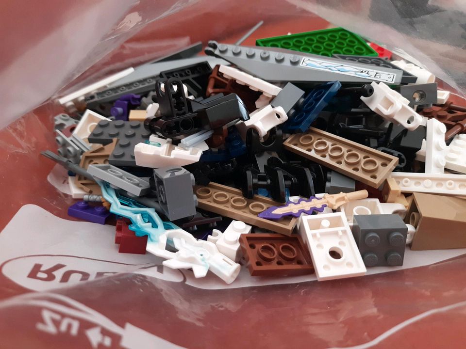 Lego Ninjago 70748 komplett mit Anleitung und Karton in Langenzenn