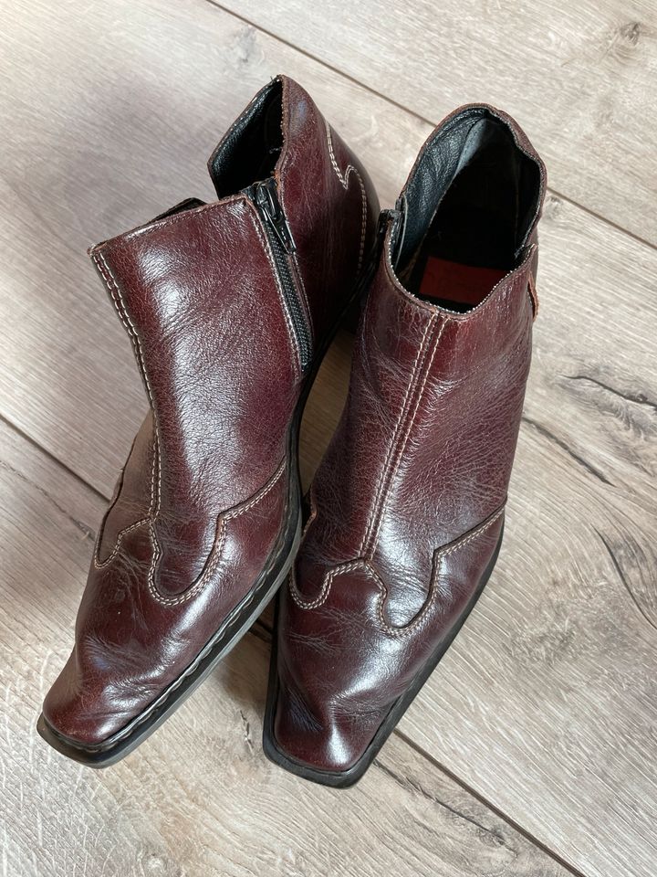 Stiefelette von Rieker, Leder, braun, Gr. 38, selten getragen in Radbruch