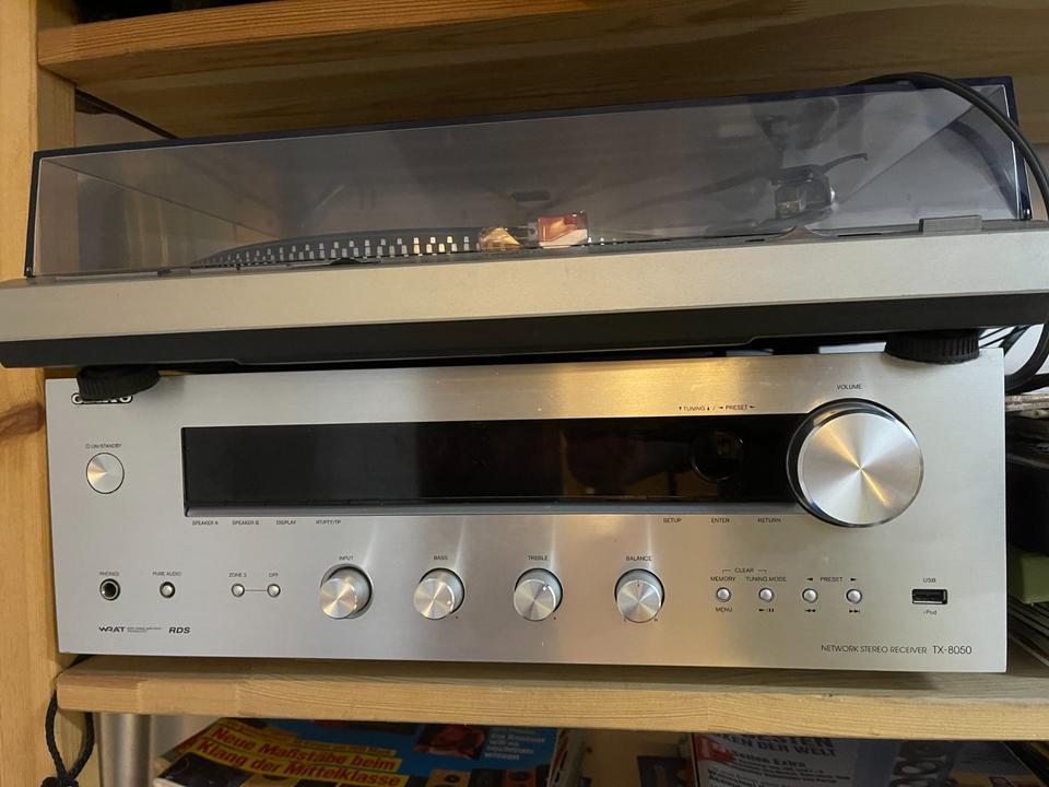 Onkyo TX-8050 Netzwerk-Stereo-Receiver mit FB LAN USB Internet in Neukirchen-Vluyn