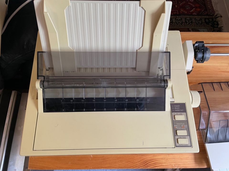 Für alte Commodore-Computer: Epson LQ 500. Nadeldrucker in Malente