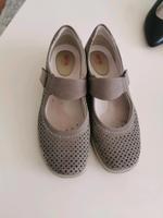Damen ballerina ara soft Gr 38 Klettverschluss Leder grau Nordrhein-Westfalen - Gelsenkirchen Vorschau