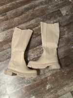 Boots Stiefel neu gr 40 Creme Duisburg - Duisburg-Mitte Vorschau