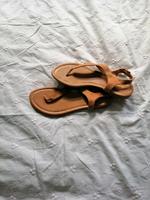 Sandalen Gr. 36 Wildlederoptik, neu Niedersachsen - Hage Vorschau