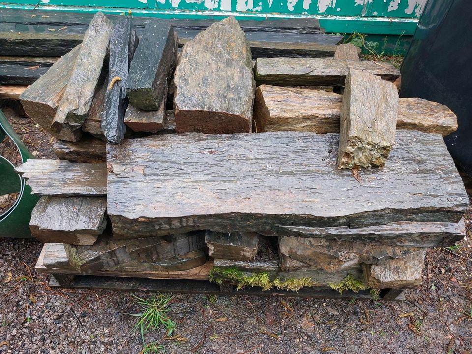 Mauersteine/ Platte Basalt Schiefer in Wörth am Rhein